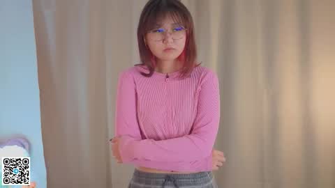 Jenny online show from 11-23-25, 04:12