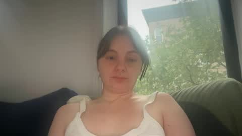 Snapshot of pheobetiger chatting on 06-12-26, 11:14 Pheobe Tiger online show from 06-12-26, 11:14