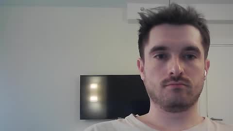 Snapshot of philborison chatting on 02-15-25, 01:16 PhilipBorison online show from 02-15-25, 01:16