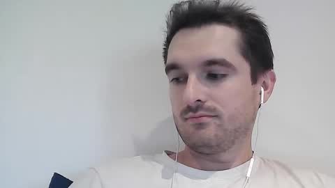 Snapshot of philborison chatting on 10-19-25, 01:01 PhilipBorison online show from 10-19-25, 01:01