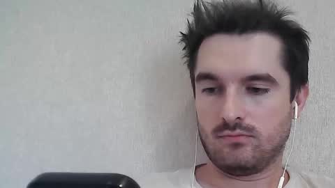 Snapshot of philborison chatting on 11-04-25, 12:37 PhilipBorison online show from 11-04-25, 12:37