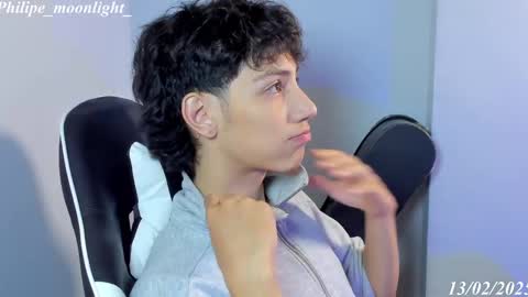 Snapshot of philipe_moonlight_ chatting on 02-14-25, 04:15 Phil. INDEPENDENT MODEL online show from 02-14-25, 04:15