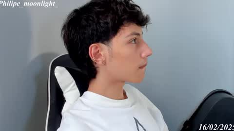 Snapshot of philipe_moonlight_ chatting on 02-16-25, 08:33 Phil. INDEPENDENT MODEL online show from 02-16-25, 08:33