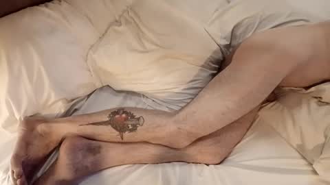 Online at weekends Friday to Sunday online show from 12-31-24, 11:39