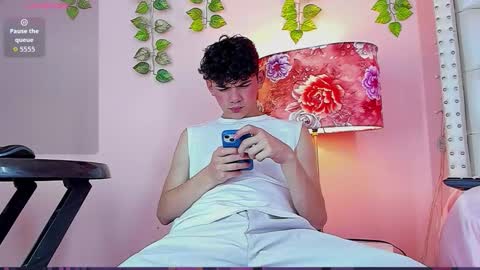 PHILLIP online show from 02-25-26, 03:49