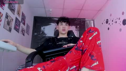 PHILLIP online show from 04-08-26, 09:37