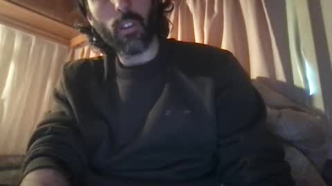 Snapshot of philllaroche chatting on 11-20-25, 12:49 Phill online show from 11-20-25, 12:49