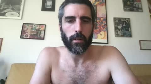 Snapshot of philllaroche chatting on 07-24-26, 07:50 Phill online show from 07-24-26, 07:50