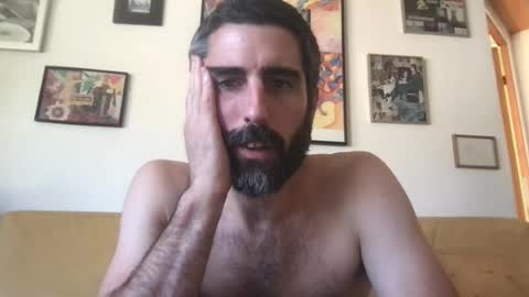 Snapshot of philllaroche chatting on 07-29-26, 12:03 Phill online show from 07-29-26, 12:03