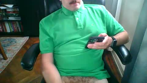 Snapshot of philly41190 chatting on 06-03-26, 02:33 philly41190 online show from 06-03-26, 02:33