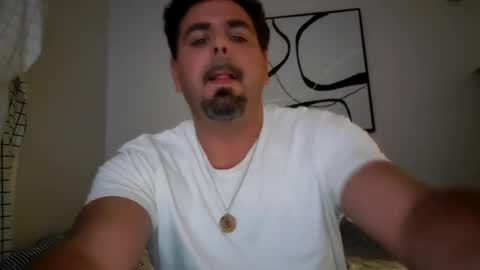 Snapshot of philly864971 chatting on 10-09-25, 02:31 philly864971 online show from 10-09-25, 02:31