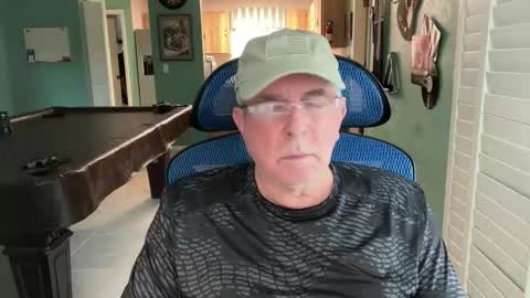 Snapshot of phillybill444 chatting on 12-05-25, 06:37 phillybill444 online show from 12-05-25, 06:37