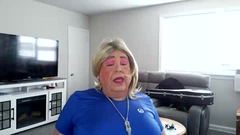 Geri online show from 04-18-26, 07:07