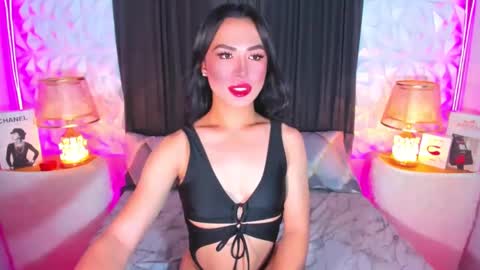 Snapshot of phlaura chatting on 12-02-24, 07:36 laura online show from 12-02-24, 07:36