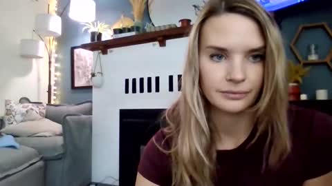 Snapshot of phoenix_taylor chatting on 04-15-26, 08:53 PHOENIX TAYLOR online show from 04-15-26, 08:53