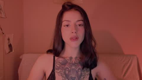 Snapshot of phoenixx_x chatting on 05-16-26, 04:53 phoenixx_x online show from 05-16-26, 04:53