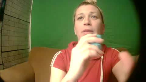 Snapshot of phulaen chatting on 12-24-24, 08:44 Phulaen online show from 12-24-24, 08:44