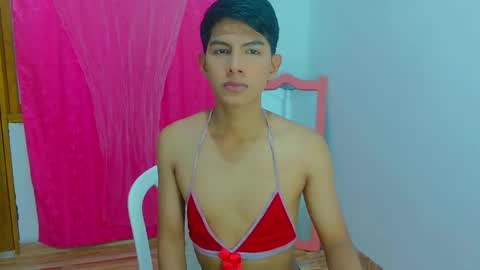 phuwin online show from 05-17-26, 04:10