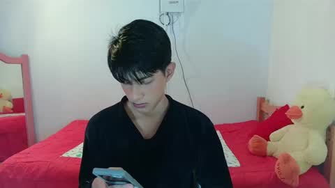 phuwin online show from 06-28-26, 05:24