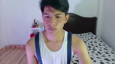 phuwin online show from 07-20-26, 05:11