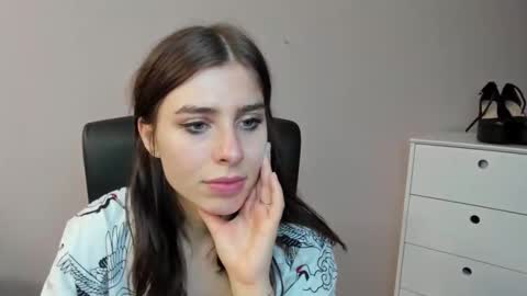 P I A online show from 09-14-25, 06:34