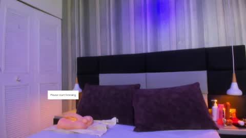 SOPHIA online show from 05-15-26, 11:39