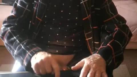 piavola online show from 05-26-26, 06:09