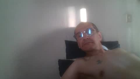 Snapshot of pichoun71 chatting on 07-14-26, 05:56 pichoun71 online show from 07-14-26, 05:56