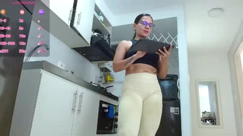 Viviana online show from 05-27-26, 03:20