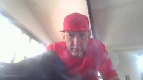 Snapshot of pierce702420 chatting on 04-06-26, 06:31 pierce702420 online show from 04-06-26, 06:31