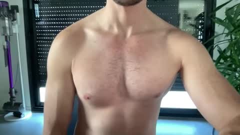 pierre81000 online show from 11-22-25, 03:11