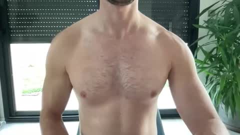 pierre81000 online show from 12-17-25, 11:05