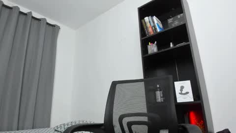 Pierre online show from 01-30-25, 02:49