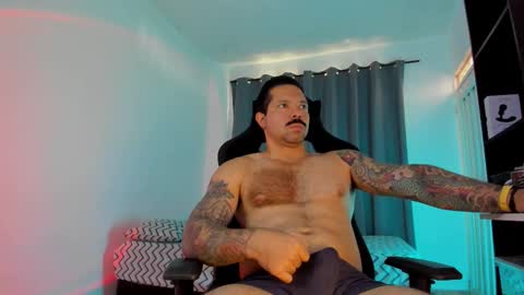 Pierre online show from 12-18-25, 04:46