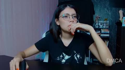 Andrea G online show from 11-10-25, 02:32