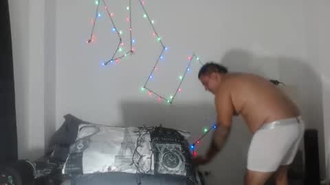 pikoro_gomez online show from 12-22-24, 02:49