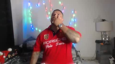 pikoro_gomez online show from 12-24-24, 01:38