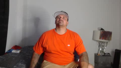 pikoro_gomez online show from 02-20-25, 06:06