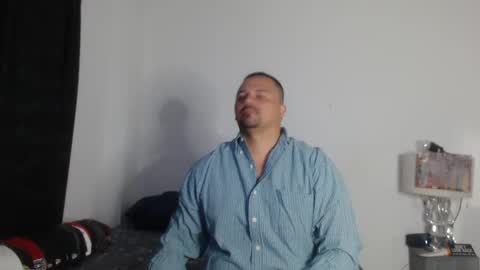 pikoro_gomez online show from 02-25-25, 12:36