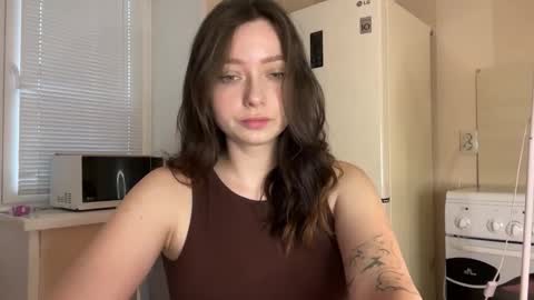 Snapshot of pileacadieri__ chatting on 09-24-25, 11:02 Trisha online show from 09-24-25, 11:02