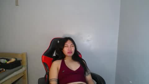 Snapshot of pinay_jenxx chatting on 11-08-25, 09:02 Jen online show from 11-08-25, 09:02