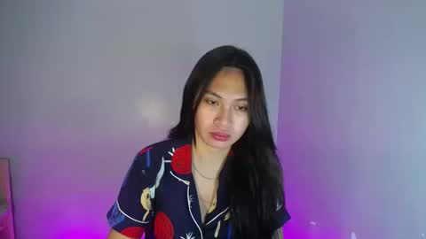 Snapshot of pinay_jenxx chatting on 12-19-25, 01:56 Jen online show from 12-19-25, 01:56