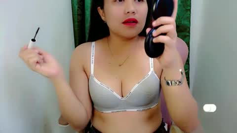 Snapshot of pinay_juliet chatting on 03-17-26, 12:30 pinay_juliet online show from 03-17-26, 12:30