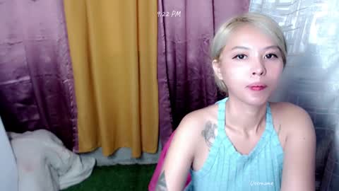 Snapshot of pinay_romancee chatting on 12-29-24, 05:21 pinay_romancee online show from 12-29-24, 05:21