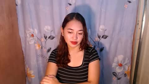 Snapshot of pinay_singlemomxs chatting on 09-17-25, 04:36 pinay_singlemomxs online show from 09-17-25, 04:36