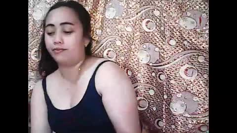 Snapshot of pinayexoticbeauty21 chatting on 12-19-25, 02:40 pinayexoticbeauty21 online show from 12-19-25, 02:40