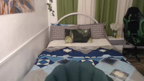 Snapshot of pinaymistress1983 chatting on 03-14-26, 04:40 PnayMistress1983 online show from 03-14-26, 04:40