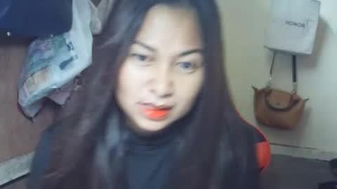 Snapshot of pinaysunday chatting on 11-03-25, 01:45 pinaysunday online show from 11-03-25, 01:45