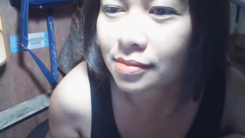 Snapshot of pinaysunday chatting on 11-08-25, 11:36 pinaysunday online show from 11-08-25, 11:36