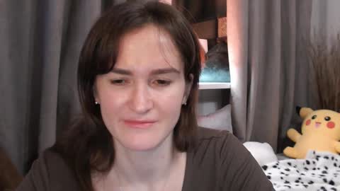 Snapshot of pineapple__mood chatting on 01-17-25, 06:23 online show from 01-17-25, 06:23